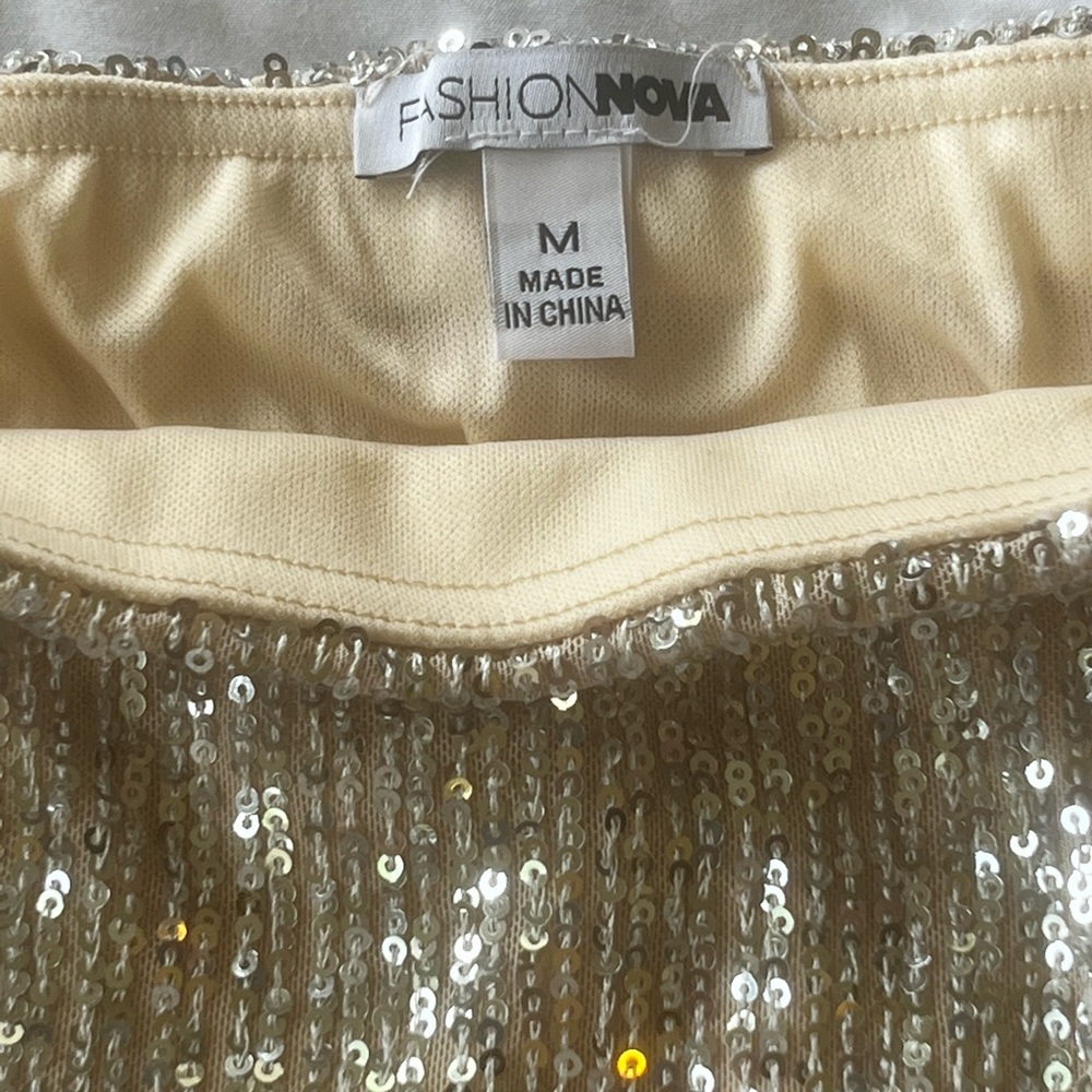 Fashion Nova sequin mini skirt - Picture 3 of 5